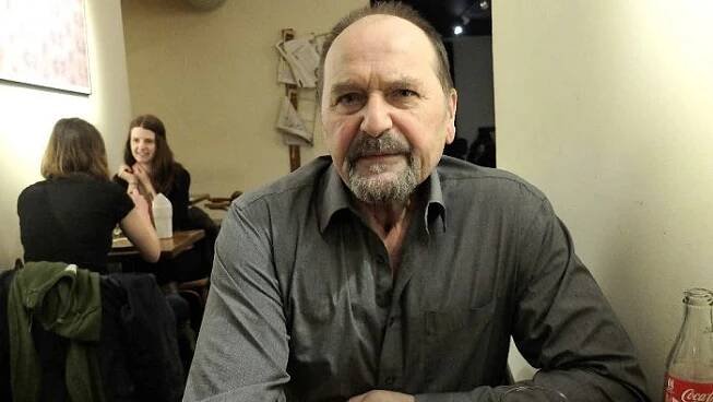 Básník Jiří Žáček: Politika je disciplína pro deprivanty