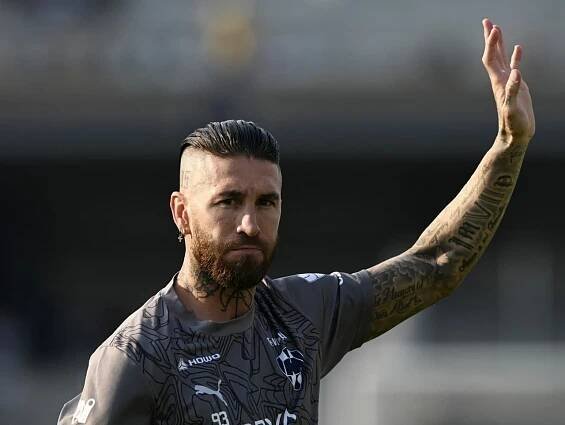 Španielsky futbalista má doma bohyňu: Och, tá je ale krásna!