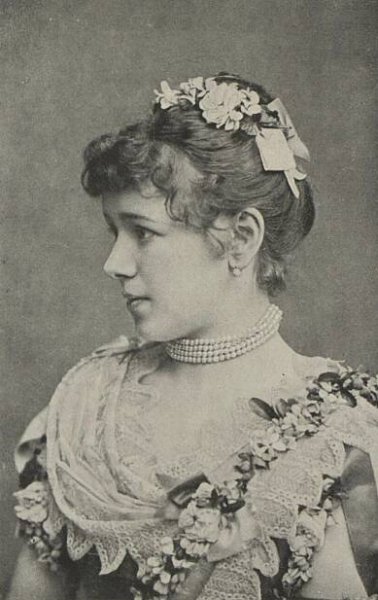 Soubor:Hana Kvapilová-young.jpg