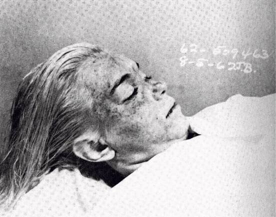 Poslední hodiny Marilyn Monroe (†36): Proč zemřela?