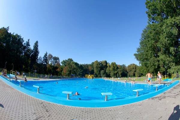 Zámecké koupaliště Holešov