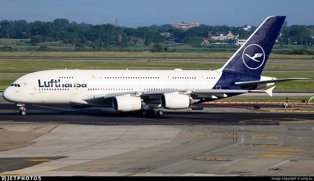 Photo of D-AIMK - Airbus A380-841 - Lufthansa