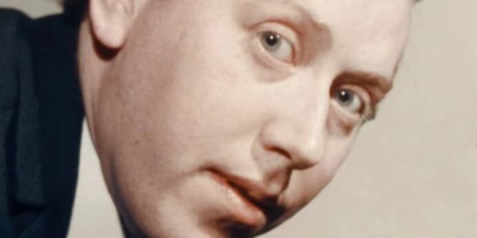 Jiří Grossmann, textař, zpěvák, humorista a hudebník spojený s Miloslavem Šimkem a divadlem Semafor by 20. července oslavil 82. narozeniny.
