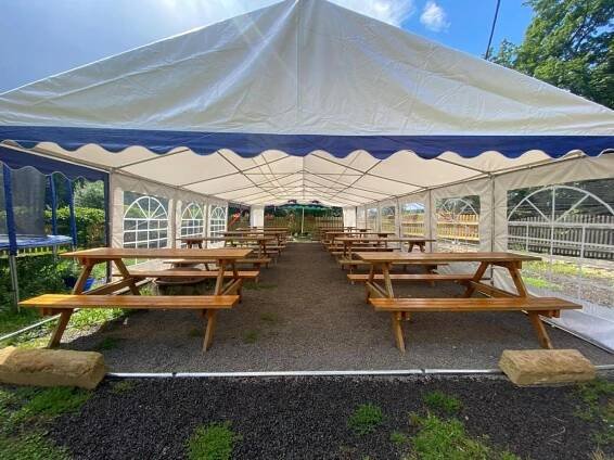 Restaurace v ubytování Autokemp Loděnice Zdoňov - Adršpach