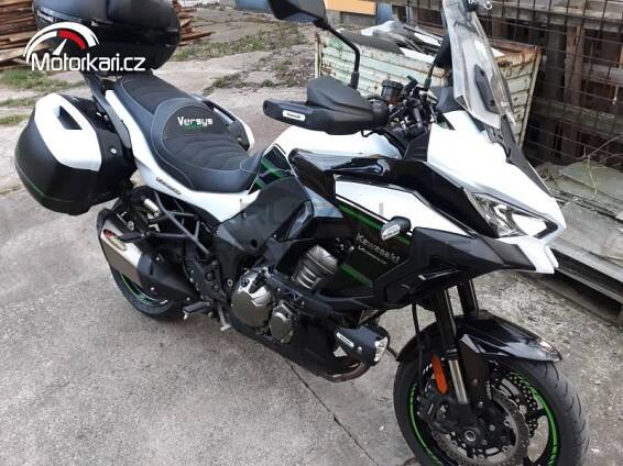 Úprava sedla Kawasaki Versys 1000. | Motorkáři.cz