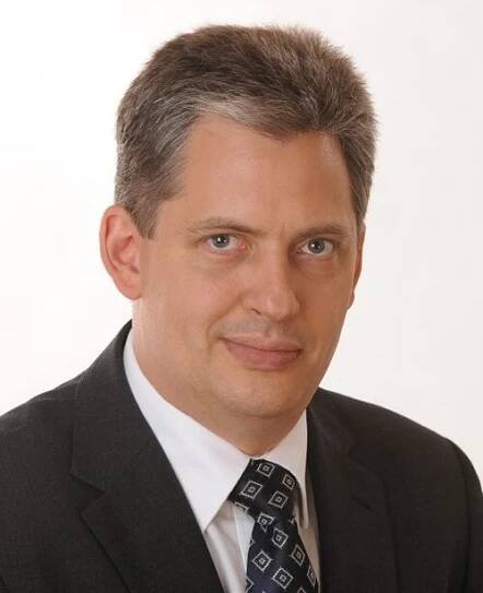 Soubor:JIRI Dienstbier mladsi cropped.jpeg – Wikipedie