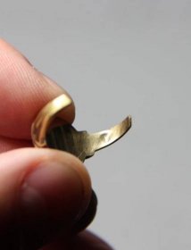 Pochroumaný gold ring
