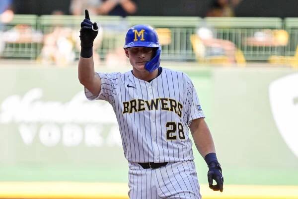 Fantasy Baseball Waiver Wire: Logan Henderson is back, Andrew Vaughn is red hot - NBC Sports