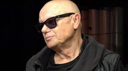 Náročné zkoušení bere za své: Jiří Korn má problémy s hlasivkami, nemůže zpívat