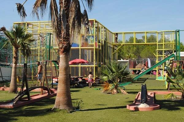 Camping Var - OASIS VILLAGE - Campingplätze im Montana Parc