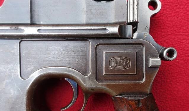 Pistole Mauser C96-Model 1930 - Sběratelské zbraně