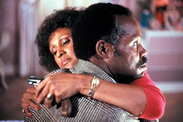 Smrtonosná zbraň - Z filmu - Darlene Love, Danny Glover