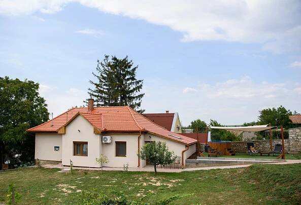 Dézsa-vű Vendégház Tarcal