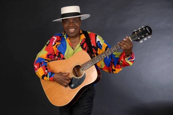 Afric Simone