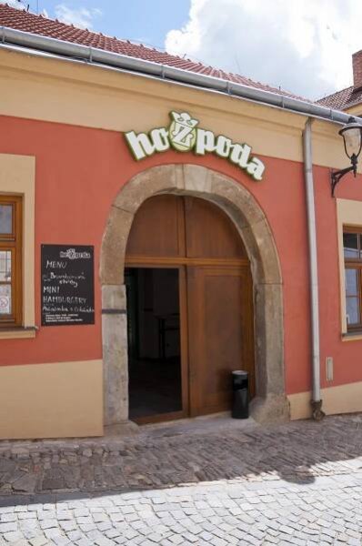 Tady žije Znojmo Restaurant hoZpoda - Gourmet Jižní Morava