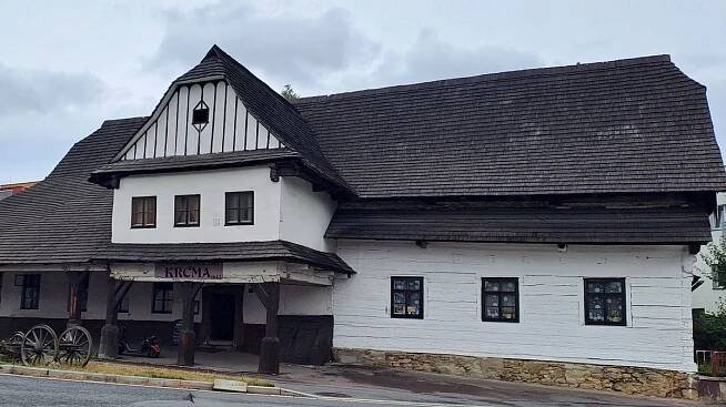 Sem chodili na pivo Hrabal nebo Masaryk. Slavné staré hospody mají stále říz