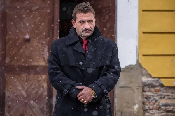 Miki. Do kin vstupuje slovenský „Escobar“ z devadesátek