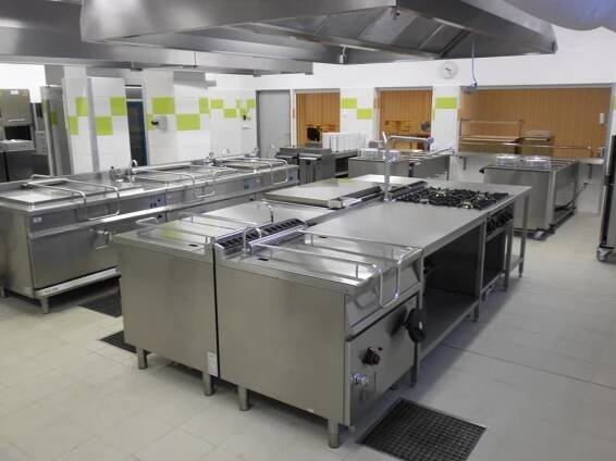 TREFA : Gastronomická zařízení - Reference, projekce, prodej vybavení pro gastronomické provozy Hradec Králové, kuchyně