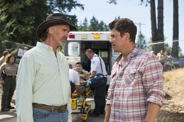 Knihovníci - A co se skrývá pod kameny - Z filmu - Jeff Fahey, Christian Kane