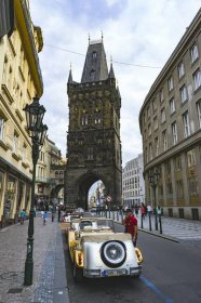 Cizinci pobodali muže v centru Prahy