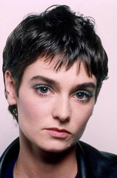 Sinead O’Connorová (†56): Na pohřbu syna (†17) v růžové teplákovce!