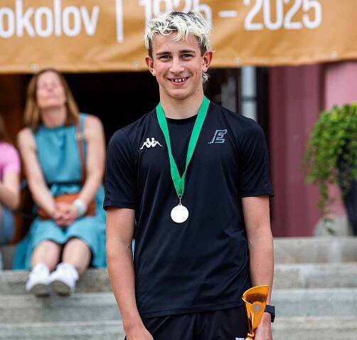 Tomáš Kožák a Lucie Staňková ovládli sokolovský čtvrtmaraton.