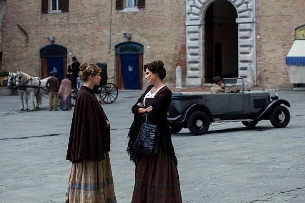 Luisa Spagnoli - Z filmu - Elena Radonicich, Luisa Ranieri
