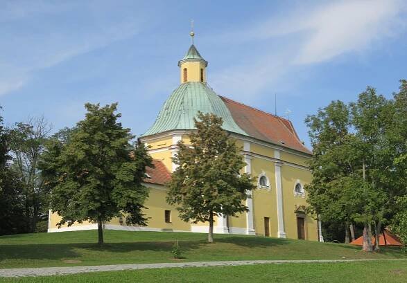 Česká poutní místa oslovují návštěvníky mystickou atmosférou, podobně jako ta v zahraničí