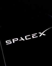 SpaceX loses bid to keep challenge to NLRB structure in Texas court