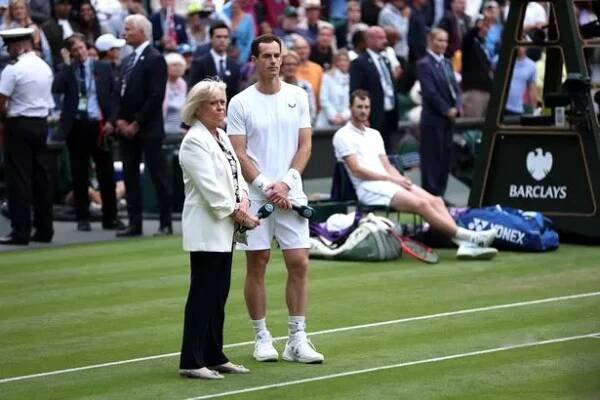 Emma Raducanu pulls out of mixed doubles with Andy Murray's Wimbledon career over