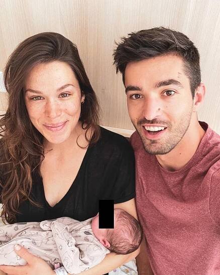 Martin Bursík je pyšný děda! Krásná dcera Olga porodila holčičku, dala jí netradiční jméno - Expres.cz