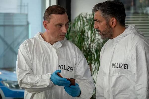 Blutige Anfänger - Sandgräfin - Z filmu - Werner Daehn, Neil Malik Abdullah