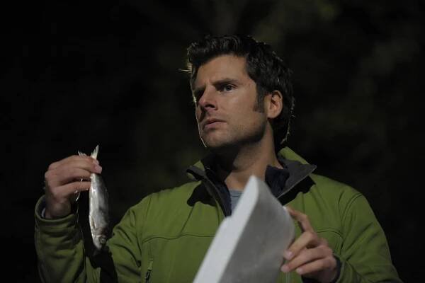 Agentura Jasno - Odpočívej v pokoji - Z filmu - James Roday Rodriguez