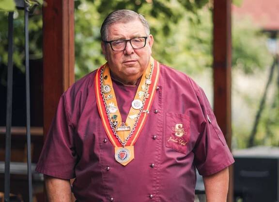 Jaroslav Sapík a jeho tip na levné jídlo: Játra v majoránkové omáčce