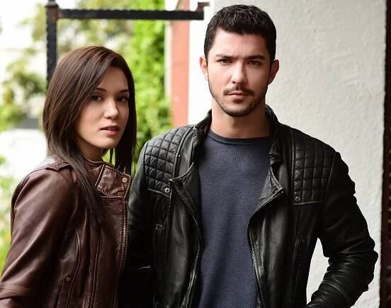 Halka - Aşağısı - Z natáčení - Hazal Subaşı, Kaan Yıldırım