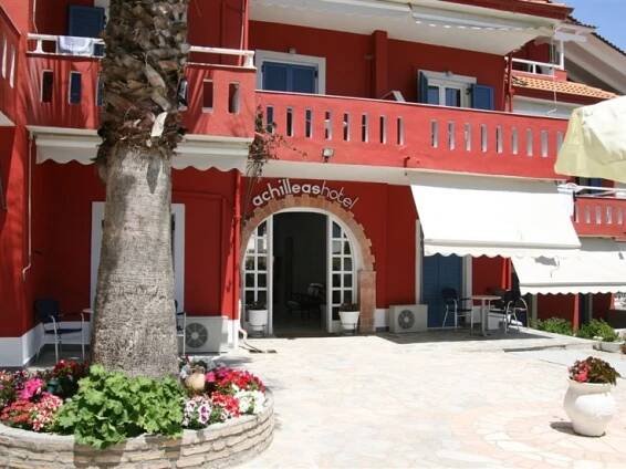 ACHILLEAS (hotel) - PARGA - ŘECKO | Zájezdy a Dovolená