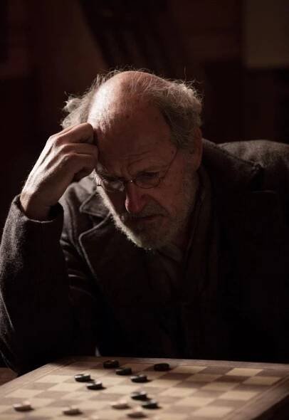 Kosti a skalp - Z filmu - Richard Jenkins