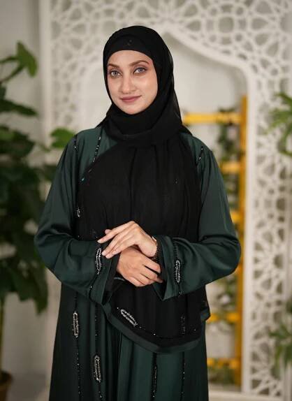 Namira Abaya - Pine