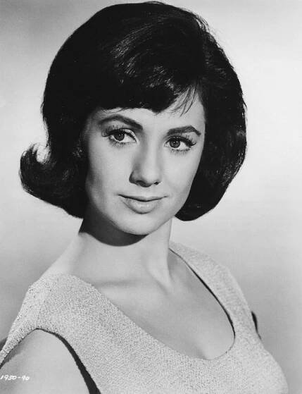Fluffy - Promo - Shirley Jones
