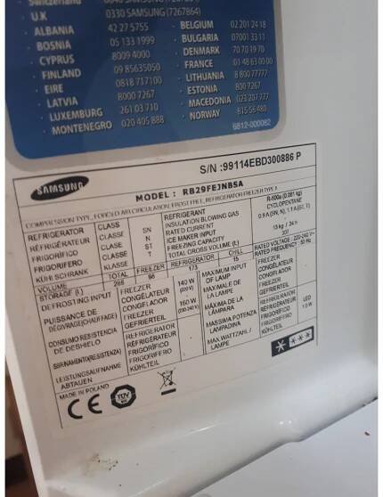 Manuál Samsung RB29FSRNDSA návod (192 stránek)