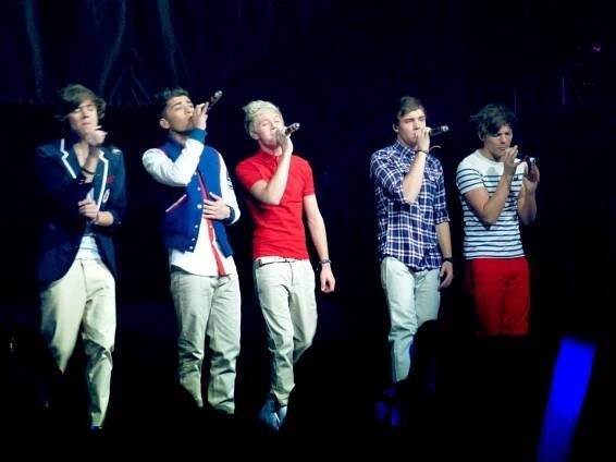 Soubor:One Direction 24.jpg – Wikipedie