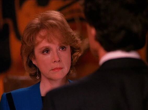 Městečko Twin Peaks - Cooperovy sny - Z filmu - Piper Laurie