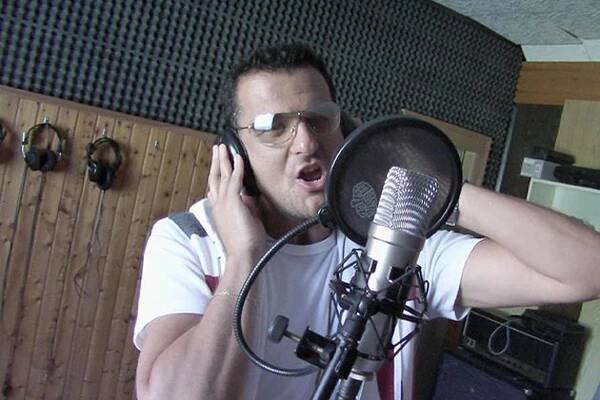 Davide Mattioli má doma sbírku starých mincí