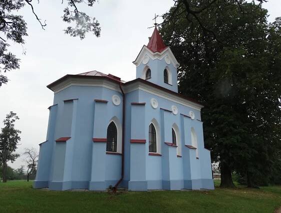 Fotografie - Dyjákovice, - novogotická kaple Panny Marie Lurdské. - 04.09.2018