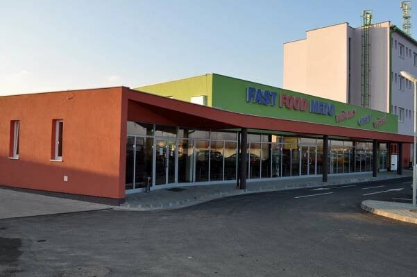 Nové Mesto nad Váhom - Informačný portál - O meste - Služby