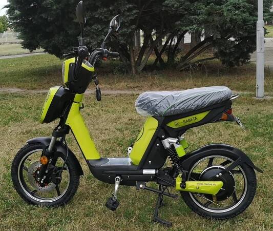 E-BABETA RACCEWAY zelená metalíza SESTAVENÁ 23900 Kč