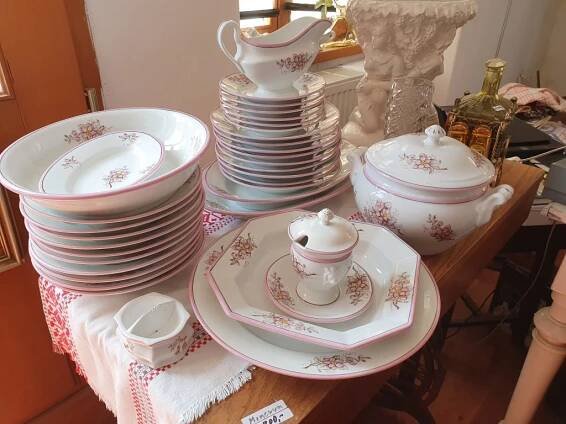 Prodej - Ens Karl Volkstedt porcelan servis do r. 1924 | Antik Bechyně