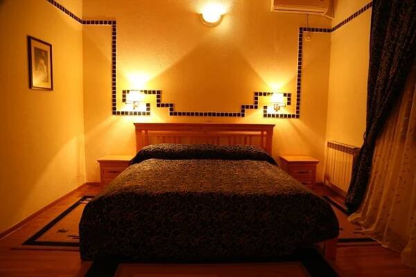 Hotel Category | Roxana Tour 
