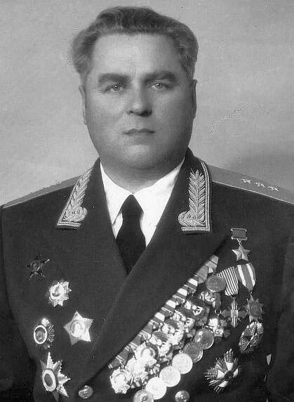Ivanov, Semjon Pavlovič : I