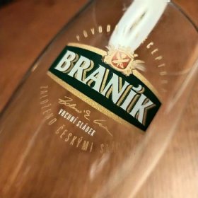 skleněný půllitr/ sklenice na pivo - Braník - Nápojový průmysl